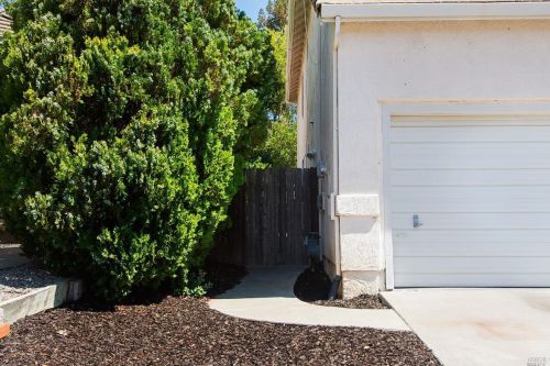 625 Eagle River Ct, Vacaville, CA 95688-1003