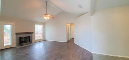 5221 Shoregate Dr, Garland TX  75043-4201 exterior