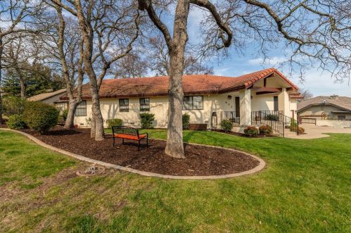 652 Peachtree Ct, Valley Springs, CA 95252-9340