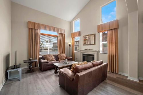 919 Stonegate Ct, Chula Vista, CA 91913-2865