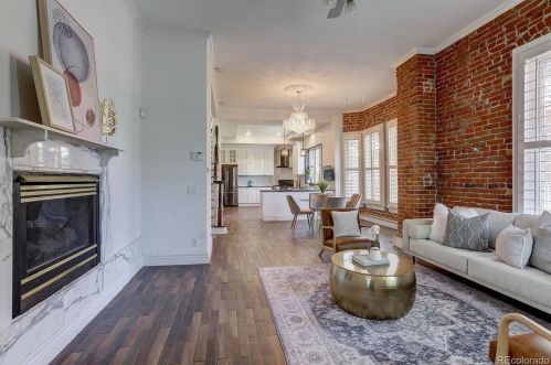 2822 Arapahoe St, Denver, CO 80205-2708