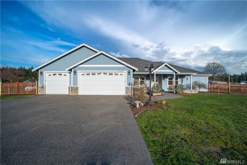 12346 Maxvale Dr, Yelm, WA 98597-9256