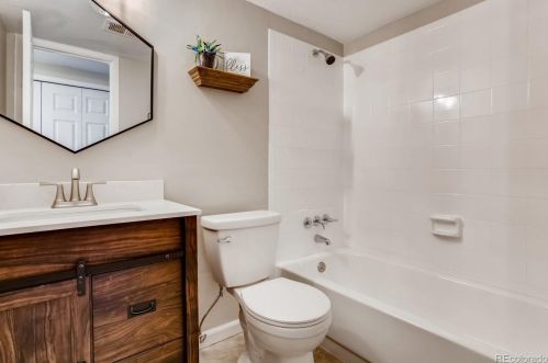 18534 Layton Pl, Aurora CO 80015-3268 exterior