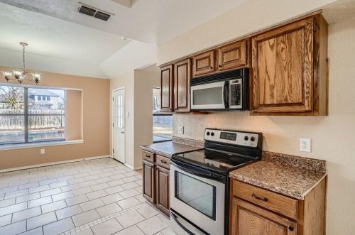 6848 Megan Ln, Fort Worth TX  76182-4442 exterior