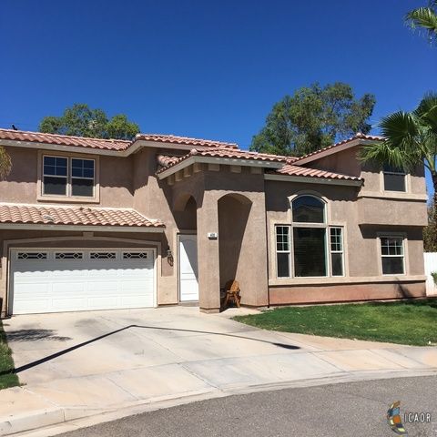 400 Halcon Ct, Calexico, CA 92231-9411