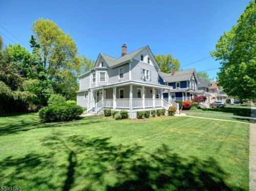 46 Hillside Ave, Chatham Township, NJ 07928-2340