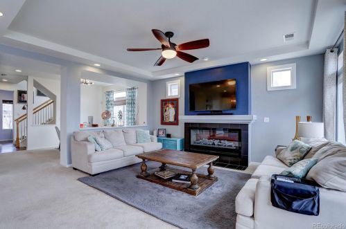 5037 Addison Way, Aurora CO 80016-5390 exterior