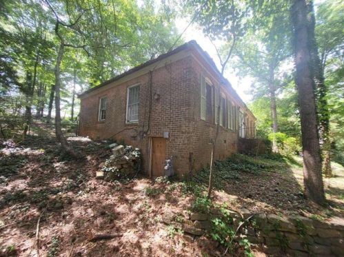 1480 Pineview Ln, Conyers GA  30012-4145 exterior