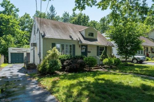 502 Albermarle St, Rahway, NJ 07065-2212