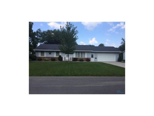 505 Park Ln, Pioneer, OH 43554-7981