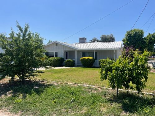 1538 Ford Ave, Modesto, CA 95350-4608