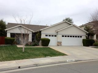 43720 Tiber St, Hemet, CA 92544-9192