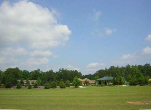 453 Fernbay Dr, Atlanta GA  30331-8957 exterior