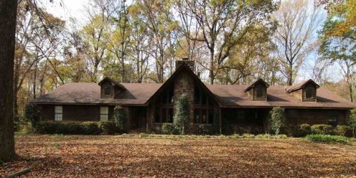 6135 Boskey Dr, Millington, TN 38053-6901