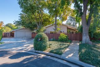 2655 Celeste Ave, Fresno, CA 93711-2220