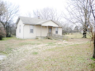 8290 Reynoldsburg Rd, Springville, TN 38256-6438