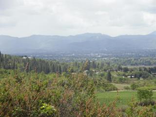 3990 Dry Creek Rd, Medford, OR 97504-9067