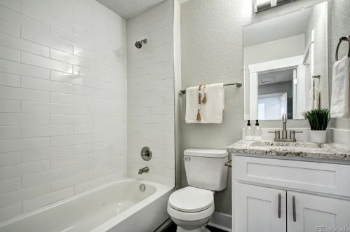 3732 49th Ave, Denver CO  80221-1008 exterior