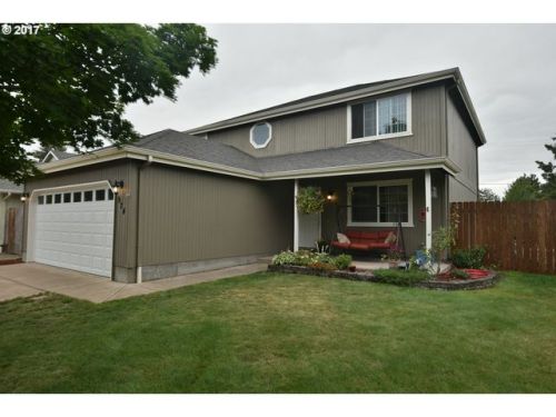 924 32nd Pl, Springfield, OR 97478-6597