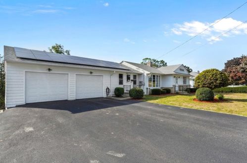 41 Wilson Ave, Providence, RI 02919-4830