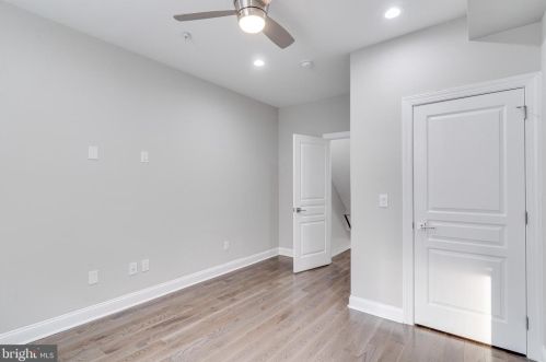 2162 Gordon St, Philadelphia PA 19132-4633 exterior