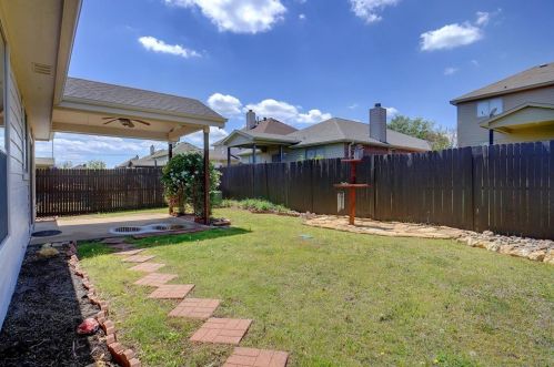 5829 Arena Cir, Fort Worth TX  76179-2369 exterior