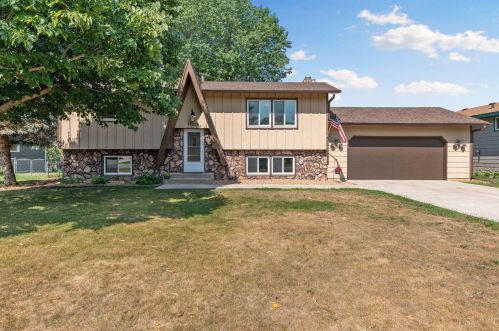 11524 Monroe St, Minneapolis, MN 55434-2923