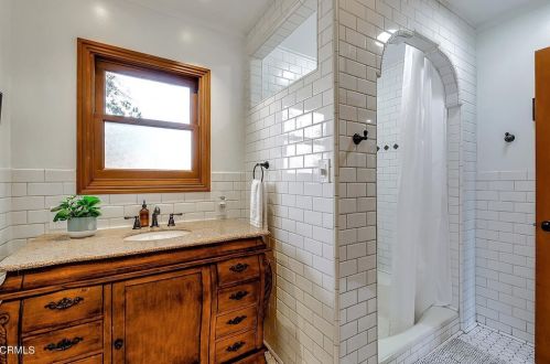 12418 Rose Dr, Whittier CA  90601-3054 exterior