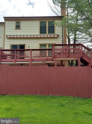 7731 Bristol Square Ct, Springfield VA  22153-3119 exterior