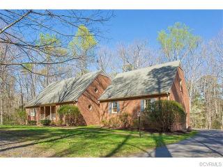 5511 Copperpenny Rd, Chesterfield, VA 23832-7578