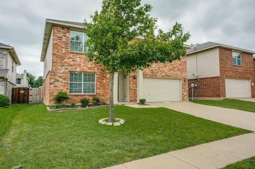7113 Bannock Dr, Fort Worth, TX 76179-4571