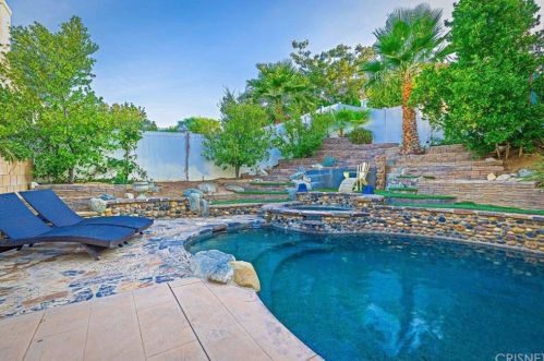 42355 Sunnyslope Dr, Lancaster, CA 93536-7373