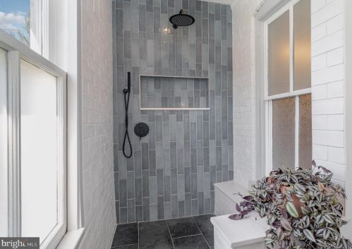 34 Ridge St, Carlisle PA  17013-3925 exterior