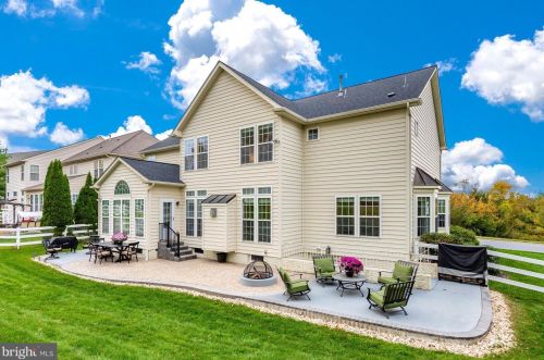 625 Glenbrook Dr, Middletown MD  21769-7739 exterior