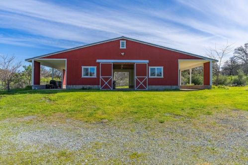 1510 Quail Oaks Rd, Valley Springs, CA 95252-9248