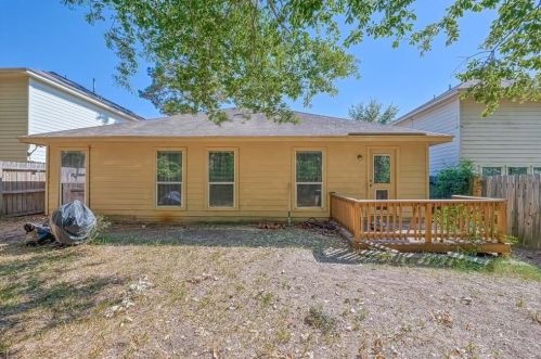 989 Arbor Way, Conroe TX  77303-1784 exterior