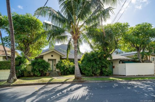 3008 Kalakaua Ave, Honolulu, HI 96815-4764