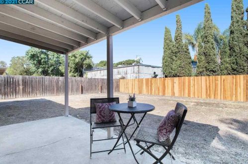 498 Arthur Rd, Pacheco, CA 94553-1402