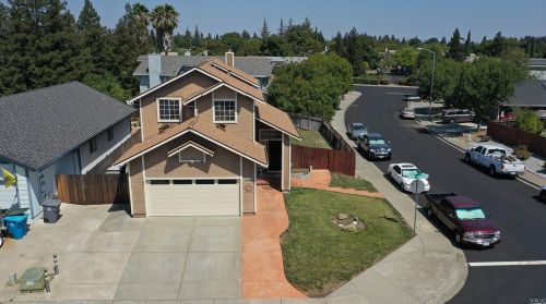 367 Samantha Pl, Vacaville, CA 95687-7845