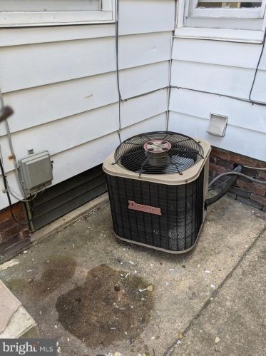 1147 King St, York PA 17403-1841 exterior