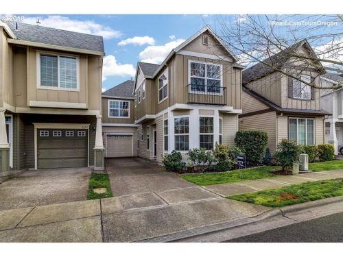 6196 205th Ave, Beaverton, OR 97078-9406