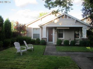 6191 Copper Beech Dr, Beaverton OR  97124-5094 exterior