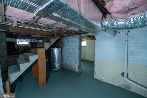 793 Jefferson Ave, Charles Town WV  25414-1219 exterior