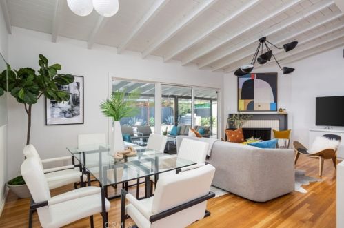 2230 Alona St, Santa Ana CA  92706-2419 exterior