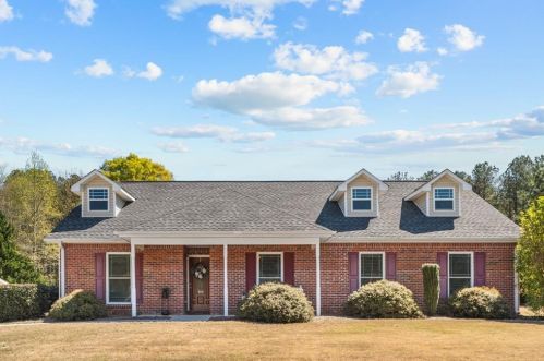 115 Joshua Creek Rd, Porterdale, GA 30016-8305