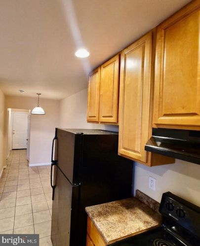 6110 Broad St, Philadelphia PA  19141-1942 exterior