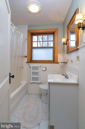 922 Virginia Ave, Lancaster PA  17603-3115 exterior