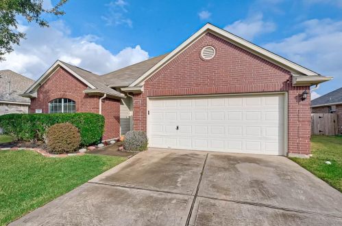 3927 Pleasant Run Ct, Fresno, TX 77545-8676