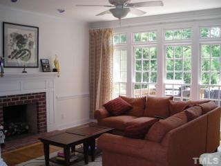 204 New Londondale Dr, Cary NC  27513-5606 exterior