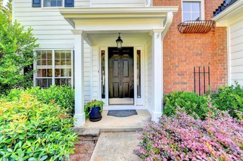 2235 Pendleton Pl, Suwanee, GA 30024-2774